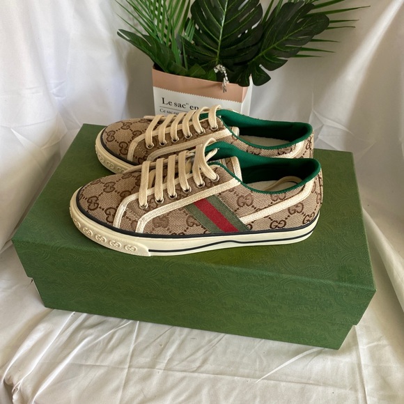 Gucci Beige and Green Women's Sneakers